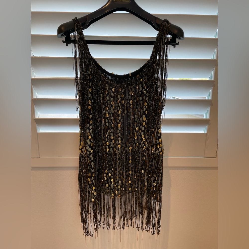 Elie Tahari gorgeous top! BNWT